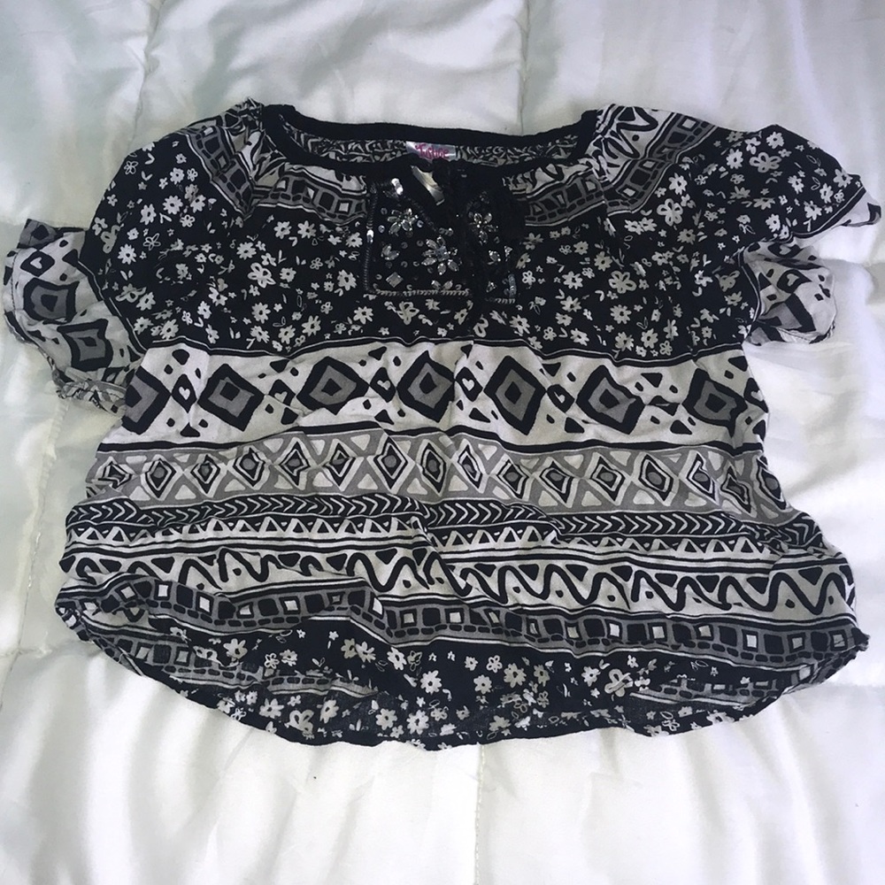 justice cropped t-shirt